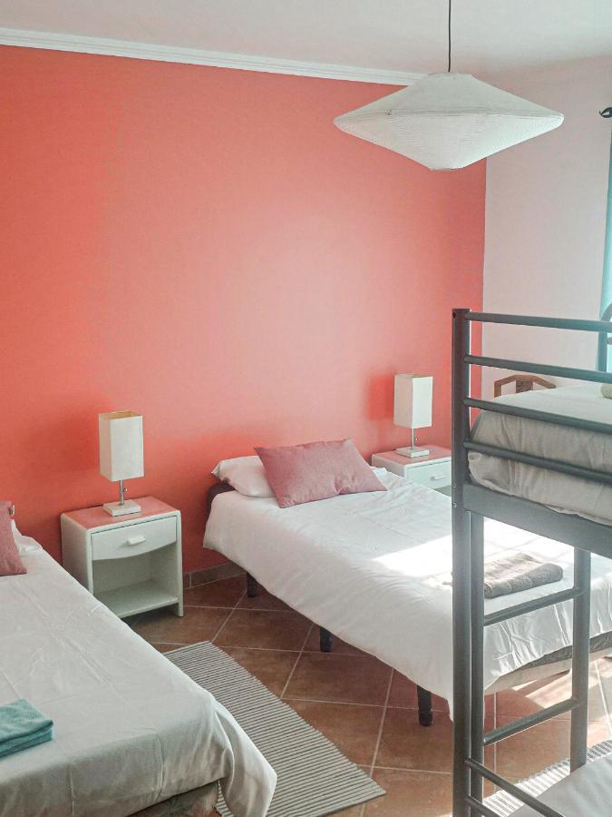 Cloud To Chill Surfhouse Baleal Vandrehjem Ferrel  Eksteriør billede